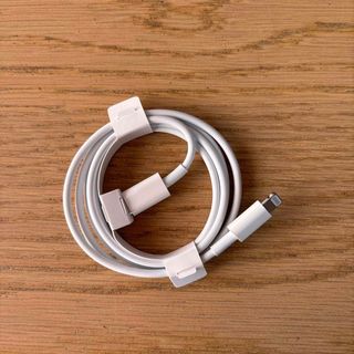 iPhone 充電器 タイプCライトニング Apple正規品(バッテリー/充電器)