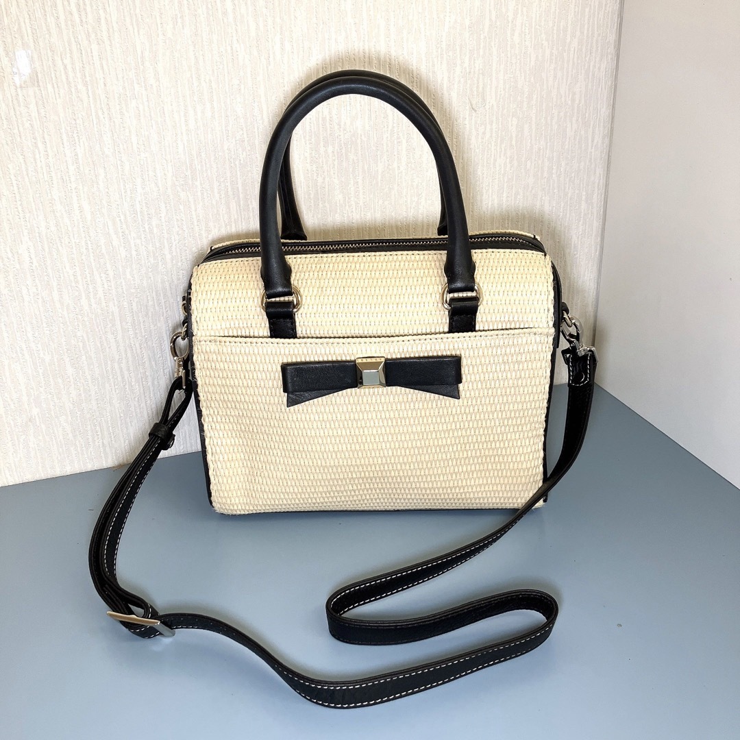 kate spade new york(ケイトスペードニューヨーク)のＢ　kate spade new york 2wayカゴバッグ  レディースのバッグ(かごバッグ/ストローバッグ)の商品写真