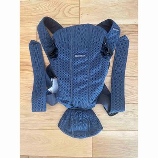 ベビービョルン(BABYBJORN)のベビービョルン キャリア ミニ mini Air エアー ネイビー メッシュ(抱っこひも/おんぶひも)