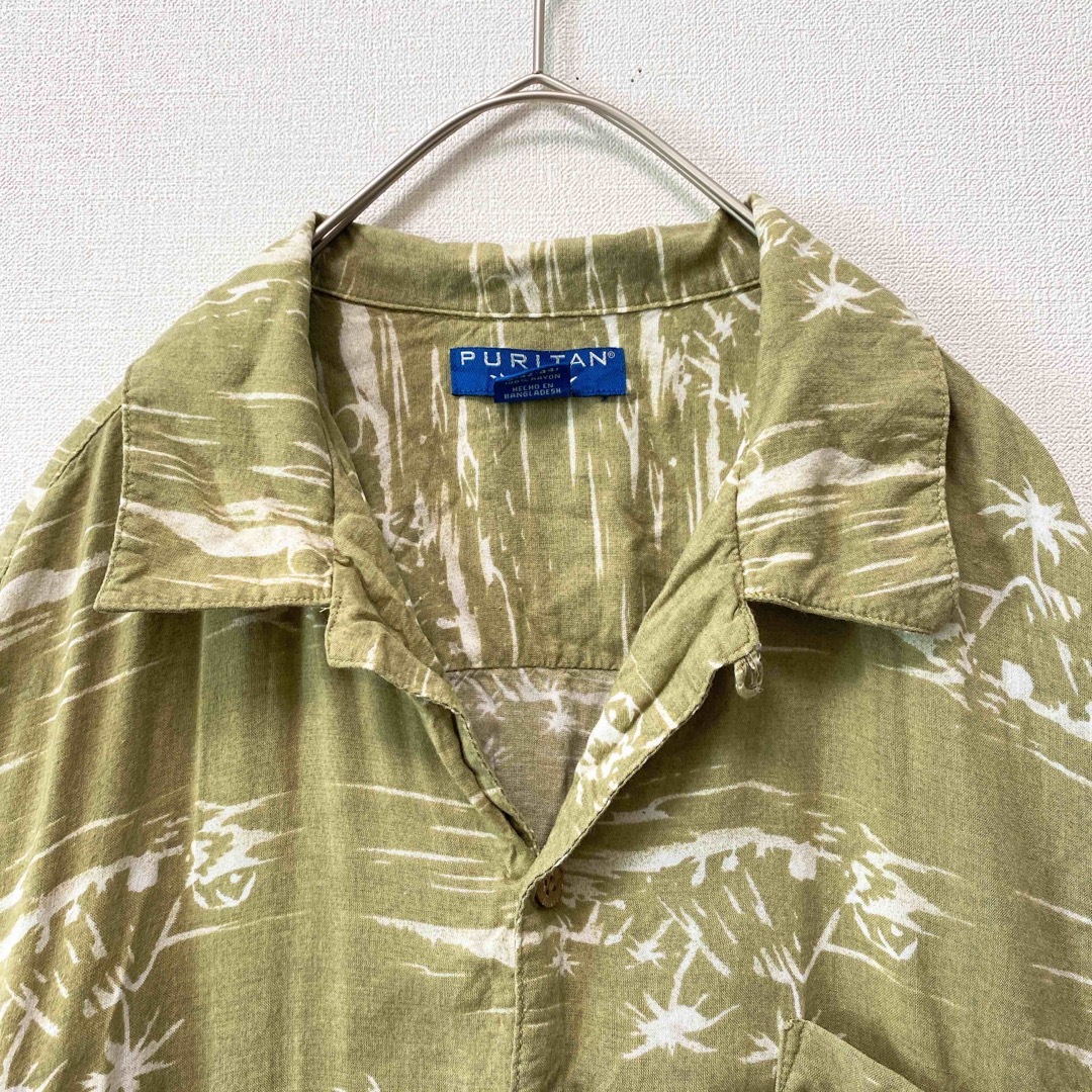 US古着　アロハシャツ　ハワイアン　半袖　総柄　山　ヤシの木　男女兼用　開襟　L メンズのトップス(シャツ)の商品写真