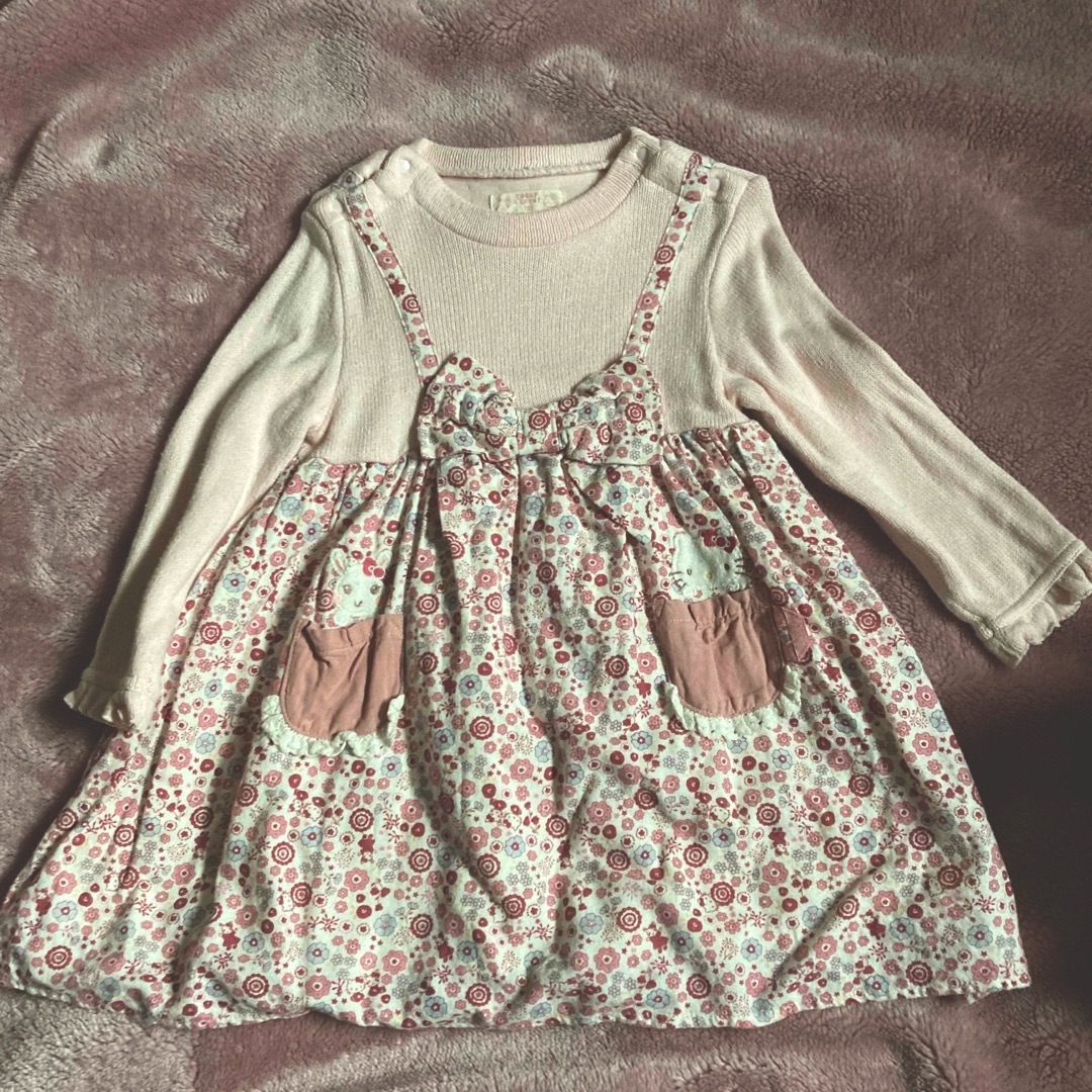 coeur a coeur(クーラクール)のクーラクール　キティコラボ　ワンピ100 キッズ/ベビー/マタニティのキッズ服女の子用(90cm~)(ワンピース)の商品写真