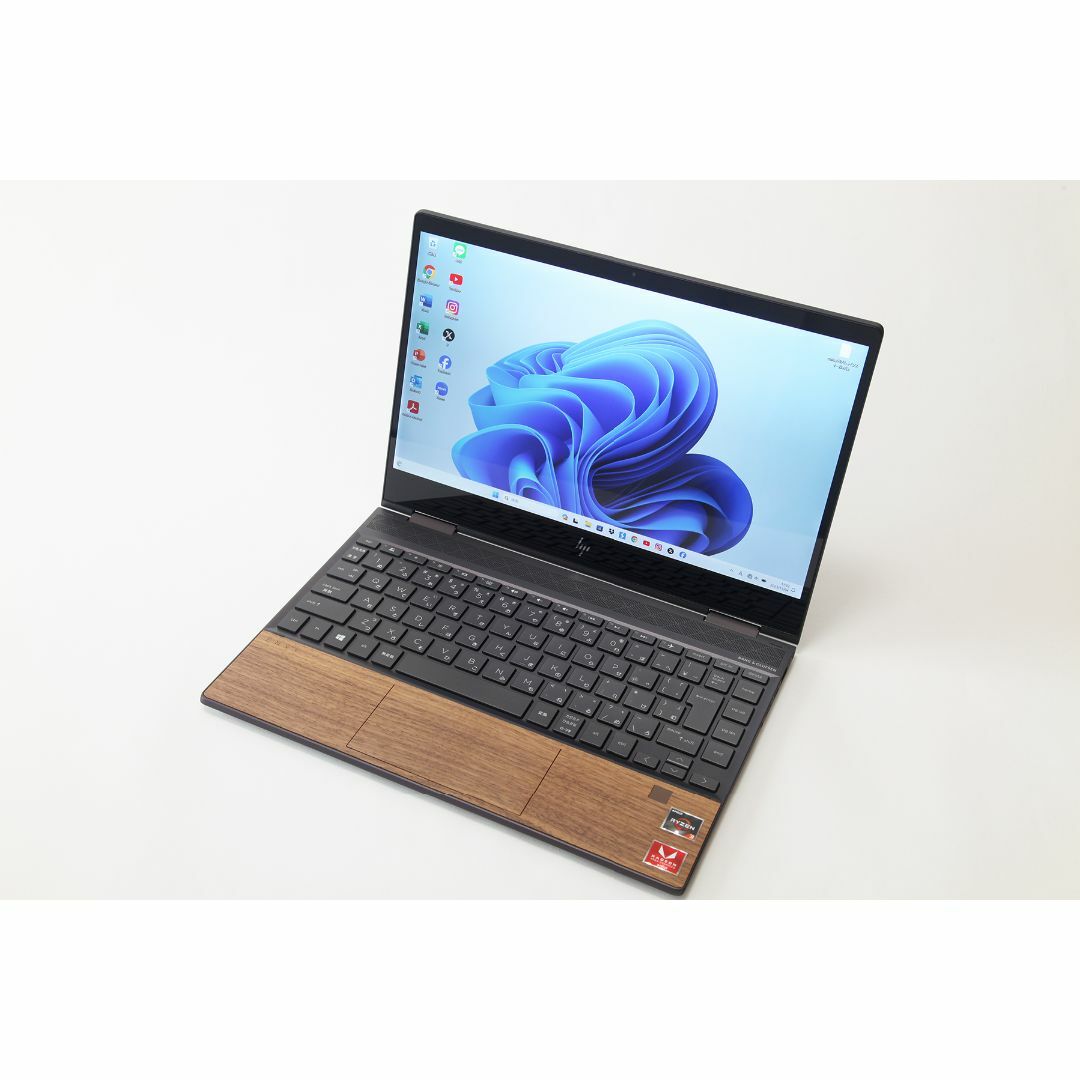 HP(ヒューレットパッカード)の【Office2021／美品】ENVY x360(Wood Edition) スマホ/家電/カメラのPC/タブレット(ノートPC)の商品写真