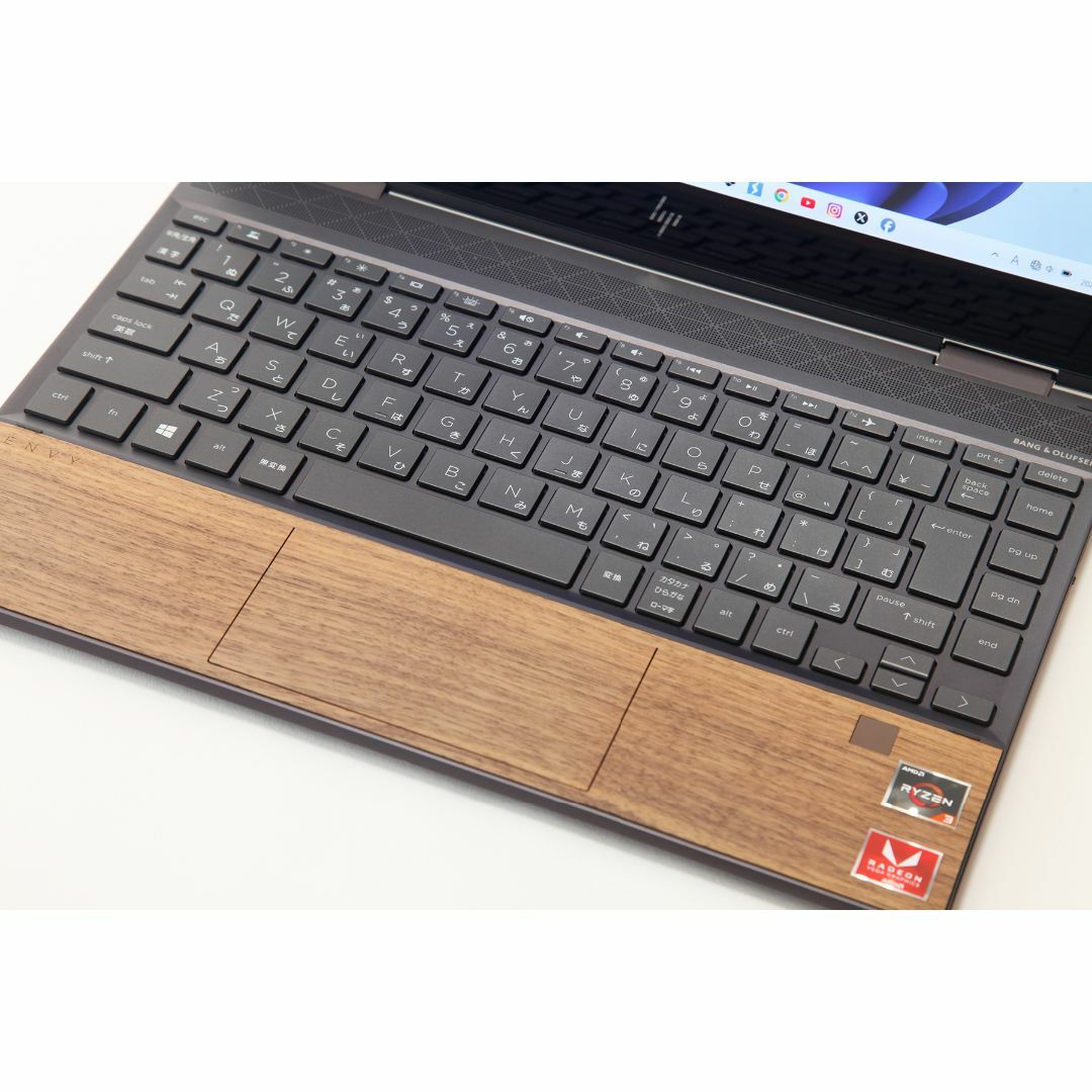 HP(ヒューレットパッカード)の【Office2021／美品】ENVY x360(Wood Edition) スマホ/家電/カメラのPC/タブレット(ノートPC)の商品写真