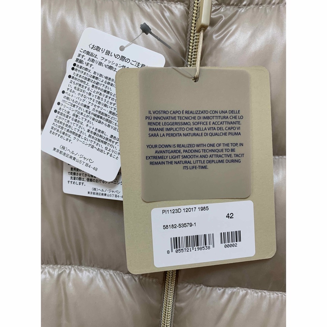 HERNO - 新品 HERNO ヘルノ 定価12万 エコファー 42 ダウン クリーム M