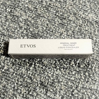 エトヴォス(ETVOS)のETVOSミネラルインナートリートメントリキッドコンシーラー　🟠オレンジベージュ(コンシーラー)