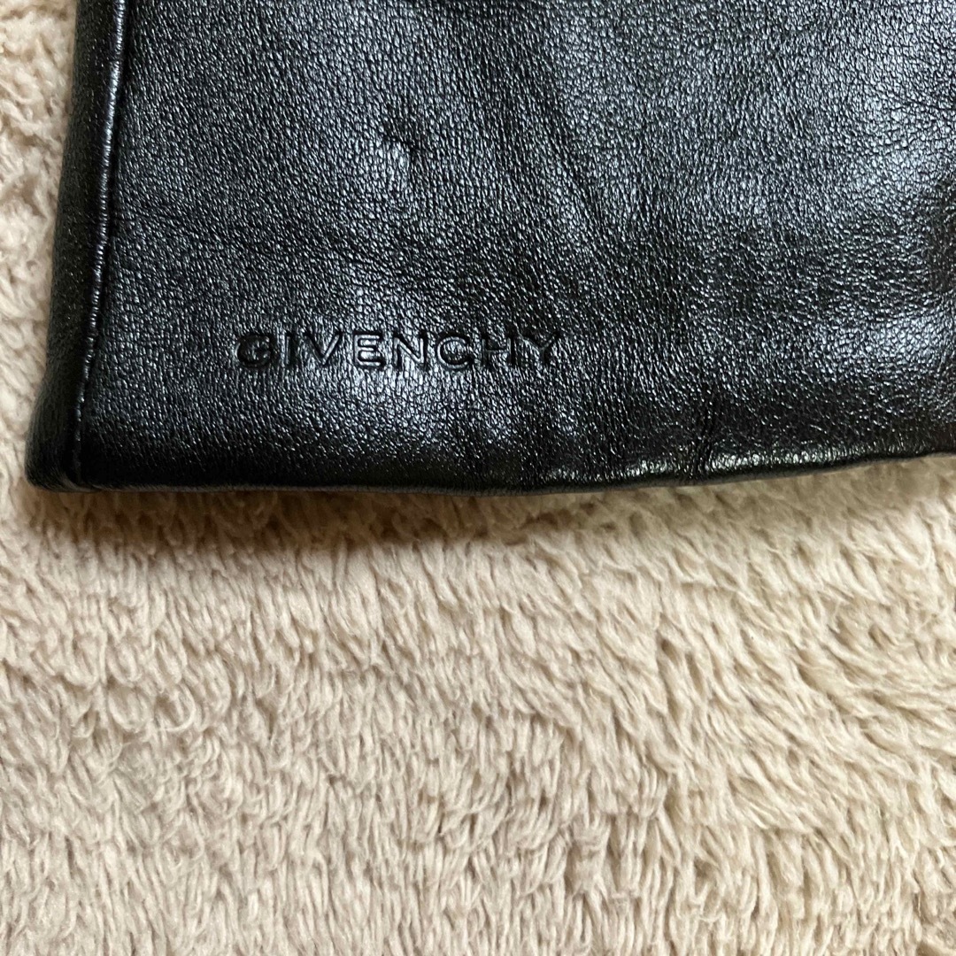 GIVENCHY(ジバンシィ)のGIVENCHY ジバンシー　レザー 手袋 ブラック レディースのファッション小物(手袋)の商品写真