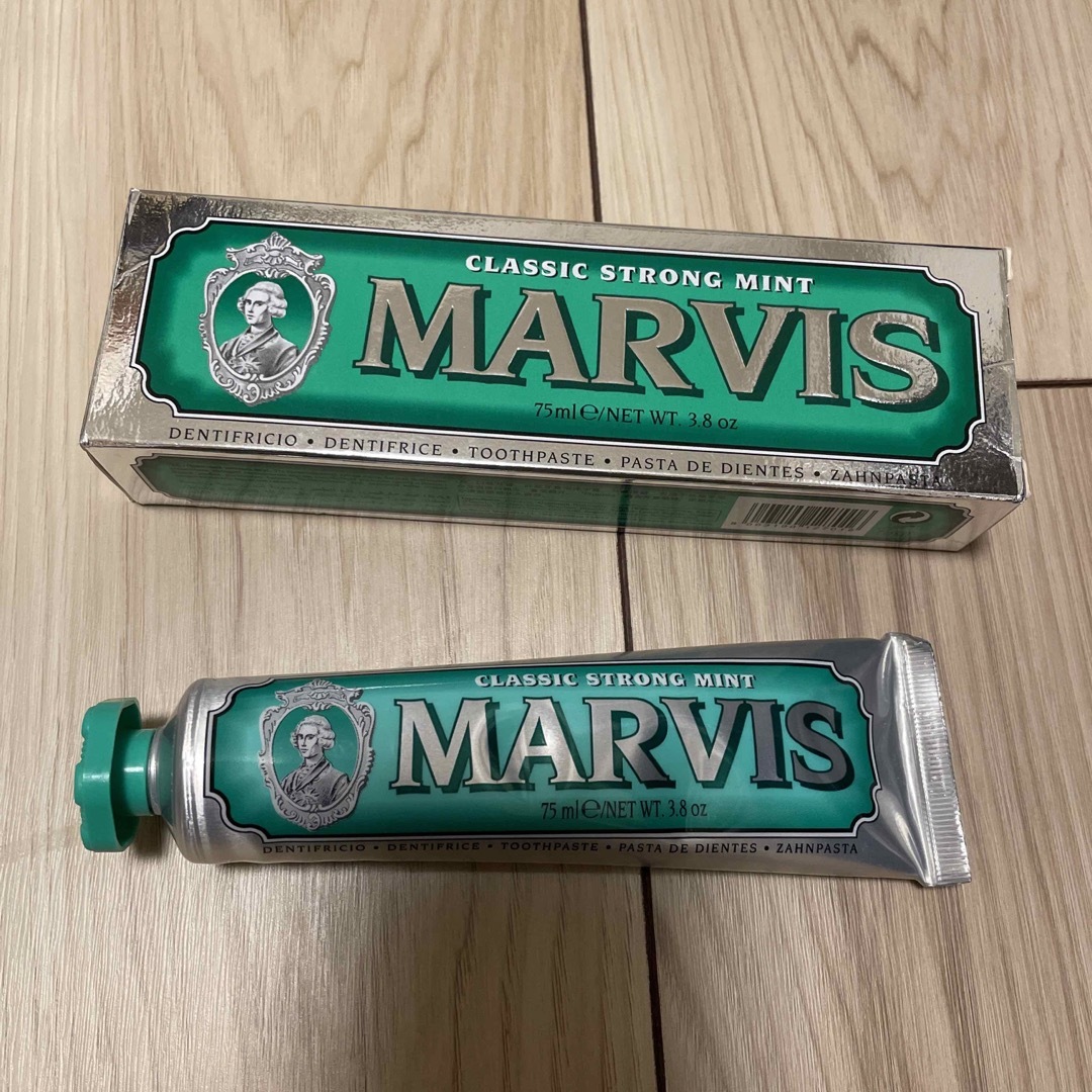 MARVIS(マービス)の未使用　MARVIS 歯磨き粉　75ml コスメ/美容のオーラルケア(歯磨き粉)の商品写真