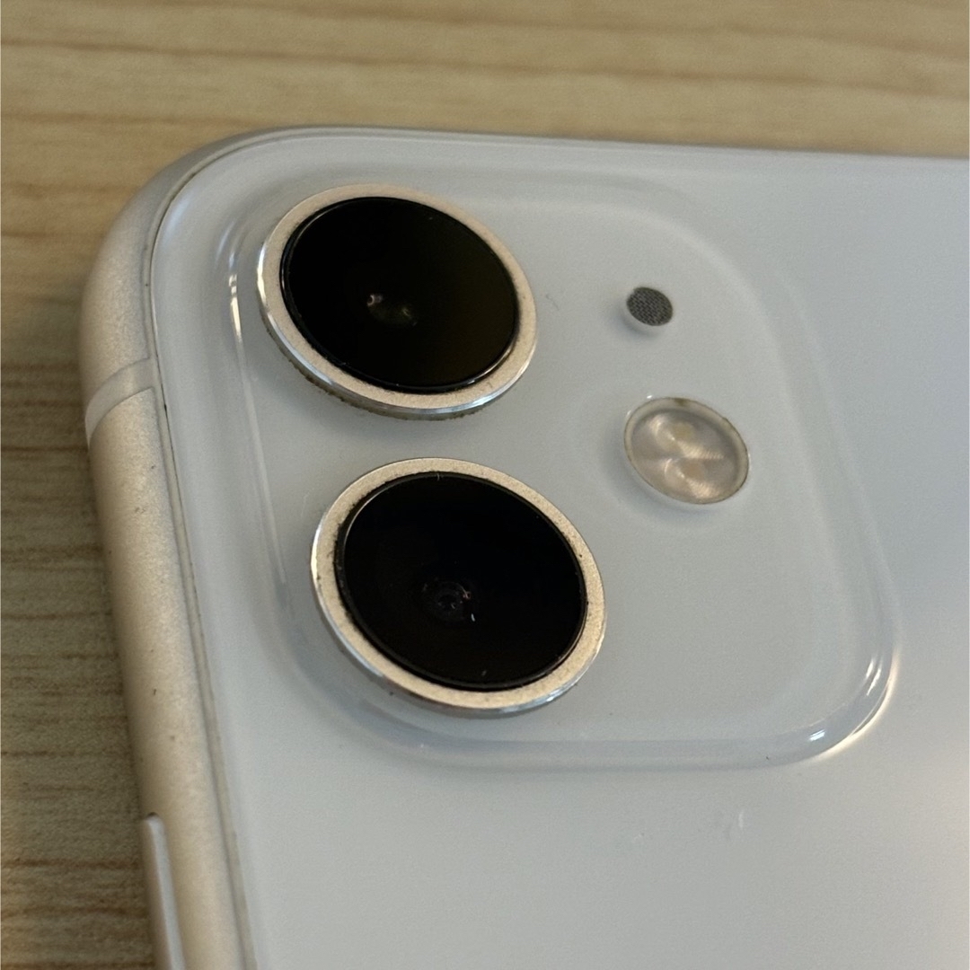 【美品】iPhone11 64GB ホワイト