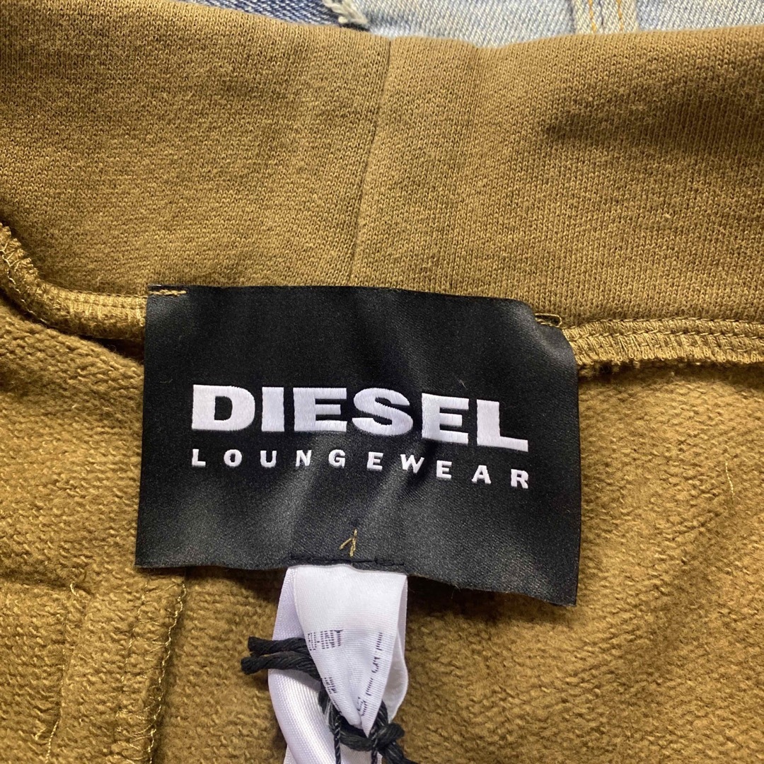 DIESEL(ディーゼル)の【新品】DIESEL  裾ロゴ 裏起毛スウェット パンツ Lサイズ メンズのパンツ(その他)の商品写真