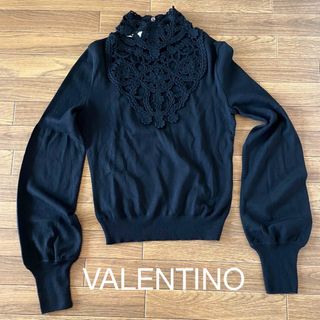 ヴァレンティノ(VALENTINO)のヴァレンチノ　ニット(ニット/セーター)