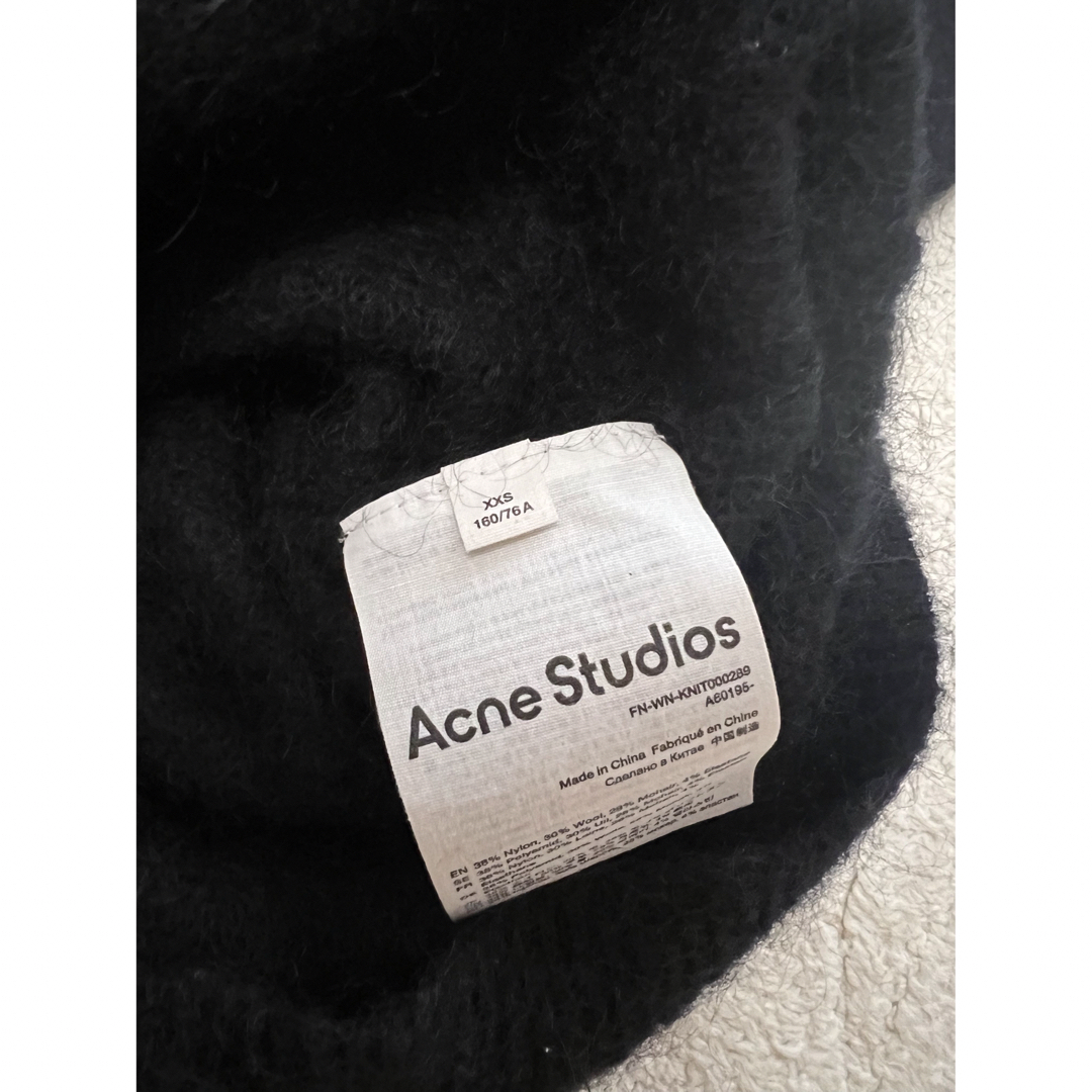Acne Studios(アクネストゥディオズ)のRYOKO様　専用 レディースのトップス(ニット/セーター)の商品写真