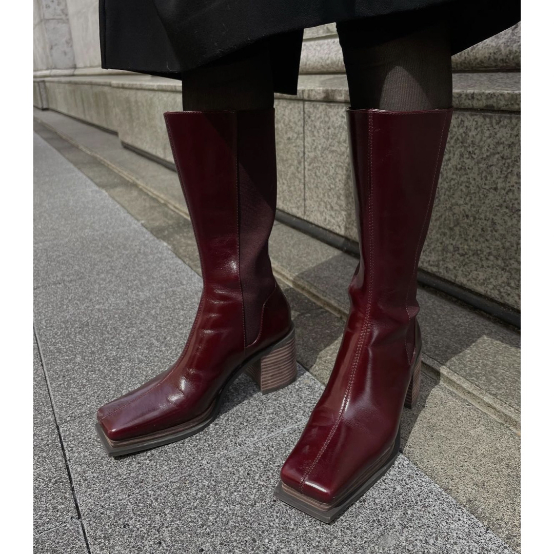 Ameri VINTAGE(アメリヴィンテージ)のAmeri VINTAGE SQUARE TOE SIDE GORE BOOTS レディースの靴/シューズ(ブーツ)の商品写真