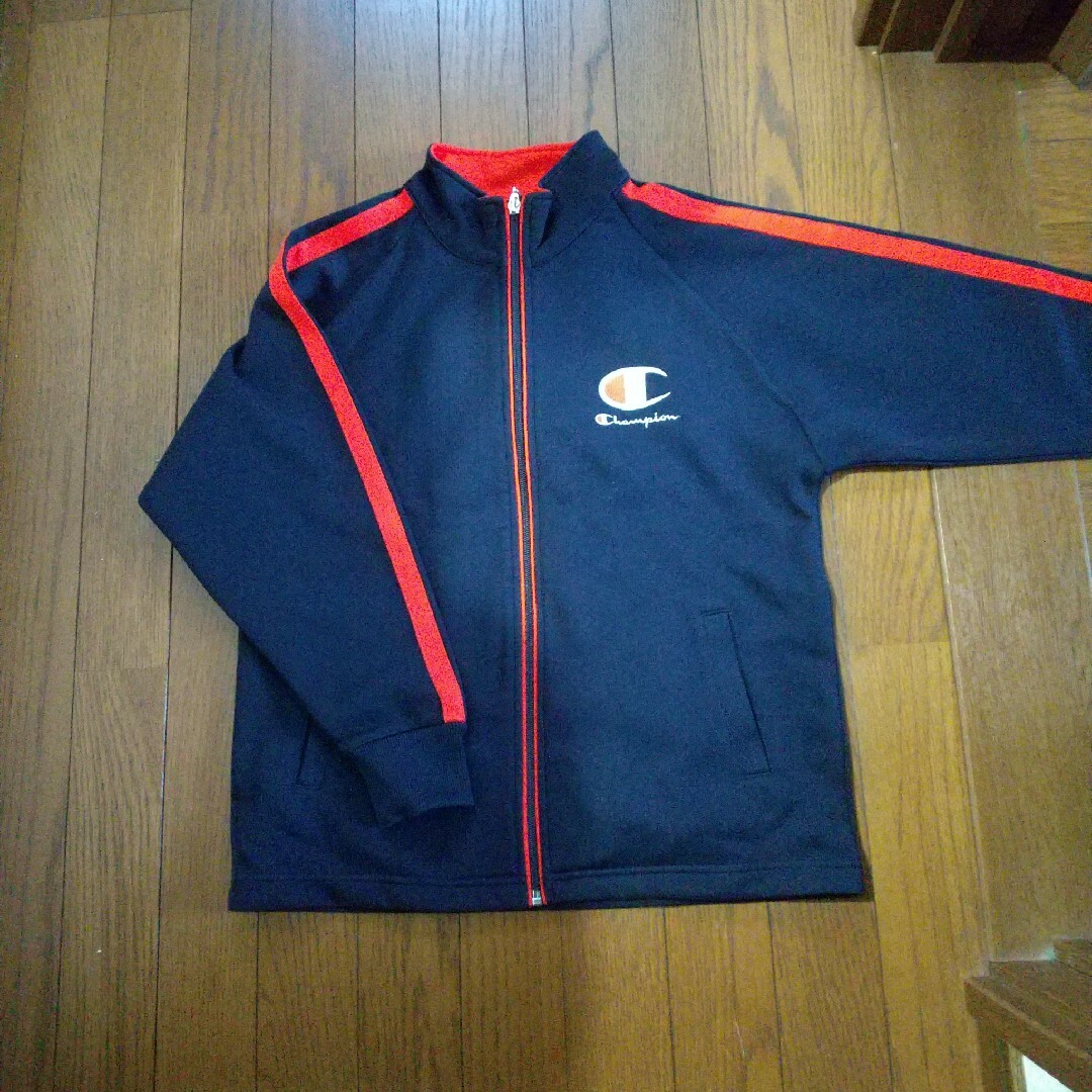 Champion(チャンピオン)のチャンピオン　ジャージ　トップス　上着　140 キッズ/ベビー/マタニティのキッズ服男の子用(90cm~)(その他)の商品写真