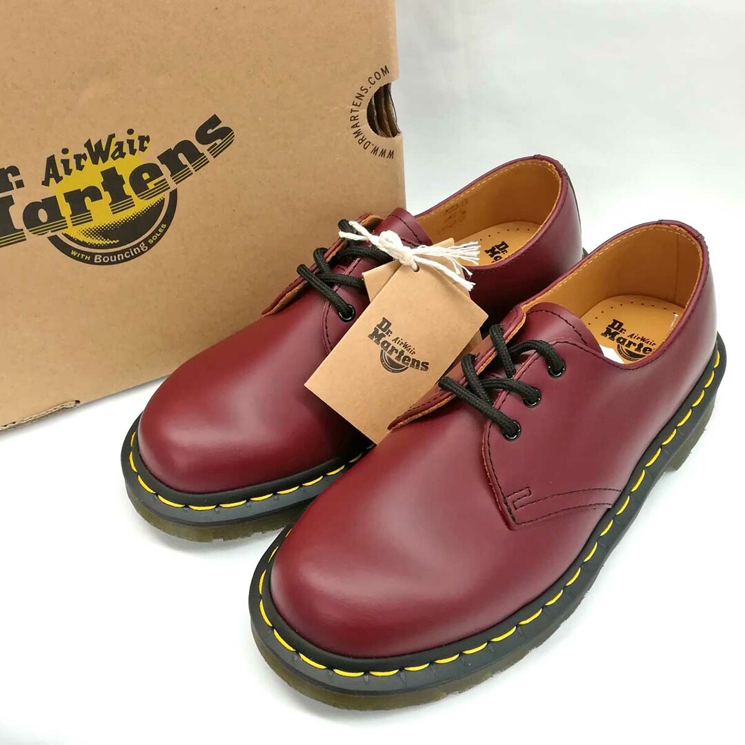 Dr.Martens(ドクターマーチン)の美品『未使用』 Dr.Martens ドクターマーチン 3ホールシューズ 1461 59 ドレスシューズ スムースレザー チェリーレッド【中古】 レディースの靴/シューズ(ローファー/革靴)の商品写真