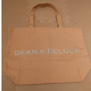 ディーンアンドデルーカ(DEAN & DELUCA)の◆ 新品 ディーンアンドデルーカ チャリティー トートバッグ コーラル L(トートバッグ)