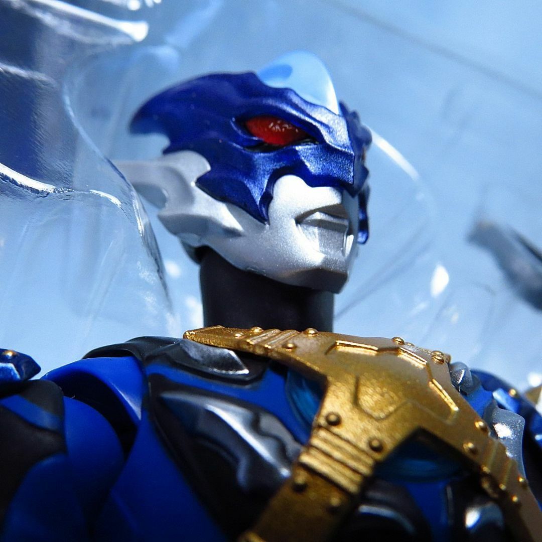 BANDAI - ざっきー 魂ウェブ商店 S.H.Figuarts ウルトラマントレギア
