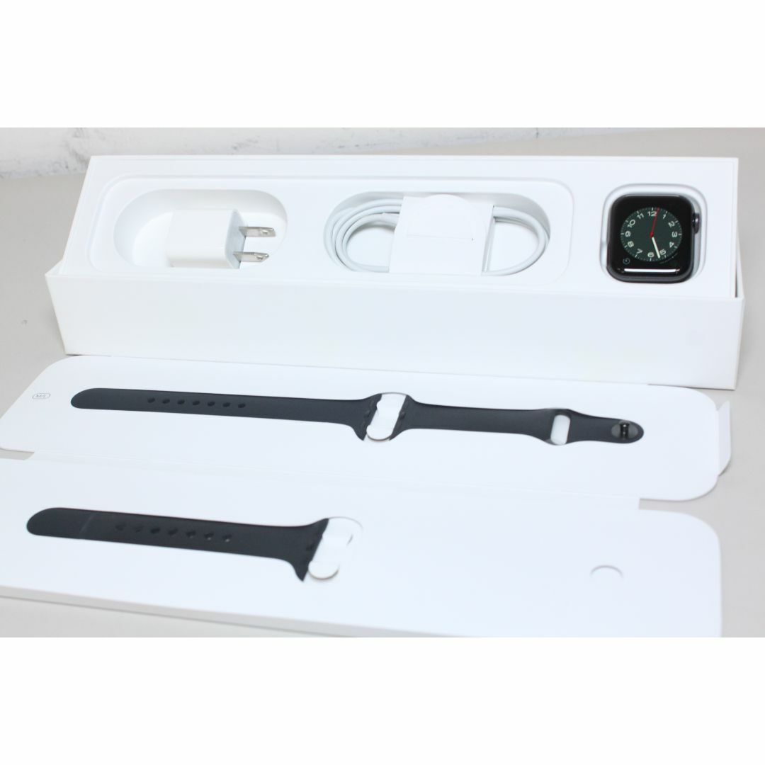 Apple Watch Series5/GPS+セルラー/40mm/A2156⑥のサムネイル