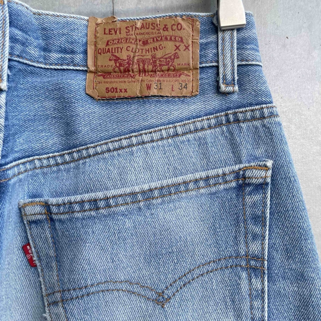 Levi's(リーバイス)の90年代 USA製 Levi's 501xx デニム ジーンズ W31 L34 メンズのパンツ(デニム/ジーンズ)の商品写真