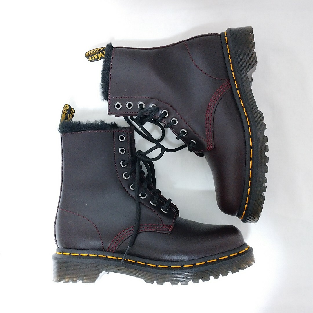 Dr.Martens(ドクターマーチン)のDr.Martens １４６０ SERENA ボアブーツ チェリーレッド レディースの靴/シューズ(ブーツ)の商品写真