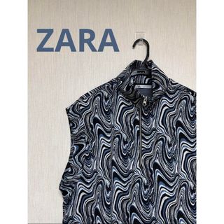 ザラ(ZARA)のZARA ザラ　柄ハーフジップベスト　ユニセックス(ベスト)