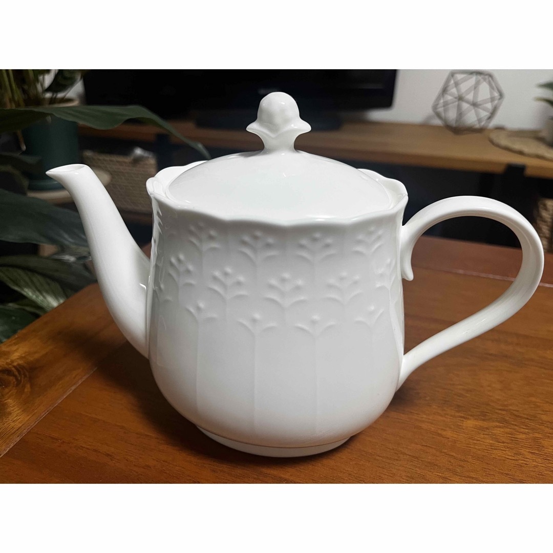 Noritake(ノリタケ)の◆ノリタケ　食器3点セット　ティーポット、シュガーポット、ミルクポット　中古品◆ インテリア/住まい/日用品のキッチン/食器(食器)の商品写真