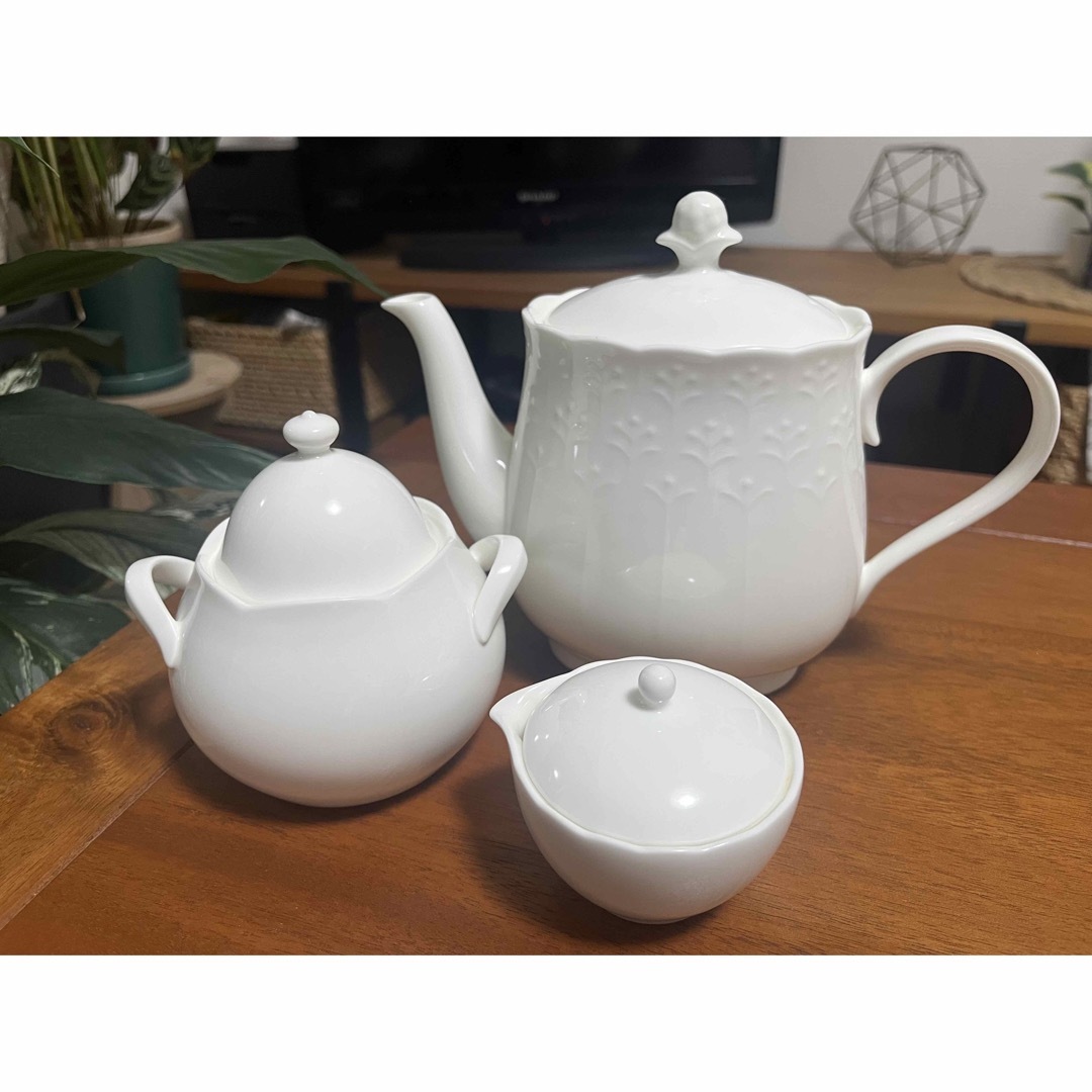 Noritake(ノリタケ)の◆ノリタケ　食器3点セット　ティーポット、シュガーポット、ミルクポット　中古品◆ インテリア/住まい/日用品のキッチン/食器(食器)の商品写真