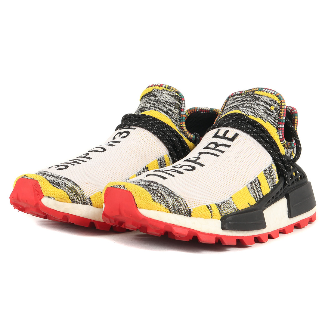 ファレルウィリアムス solar hu nmd adidas