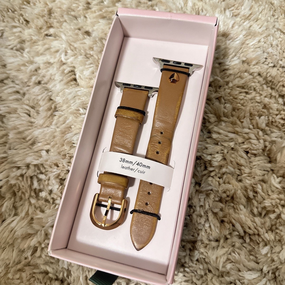 kate spade new york(ケイトスペードニューヨーク)のApple Watch バンド　ケイトスペード レディースのファッション小物(腕時計)の商品写真