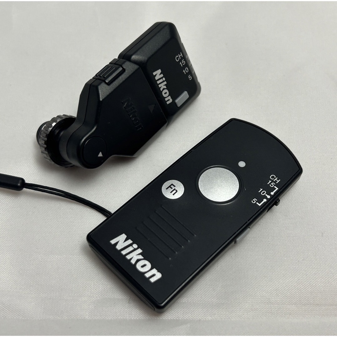 Nikon(ニコン)のNikon WR-T10 + WR-R10 + WR-A10セット スマホ/家電/カメラのカメラ(その他)の商品写真