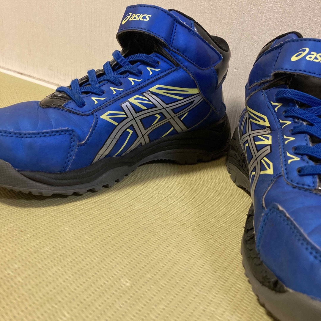 asics(アシックス)のアシックススノトレ22.０cm キッズ/ベビー/マタニティのキッズ靴/シューズ(15cm~)(アウトドアシューズ)の商品写真