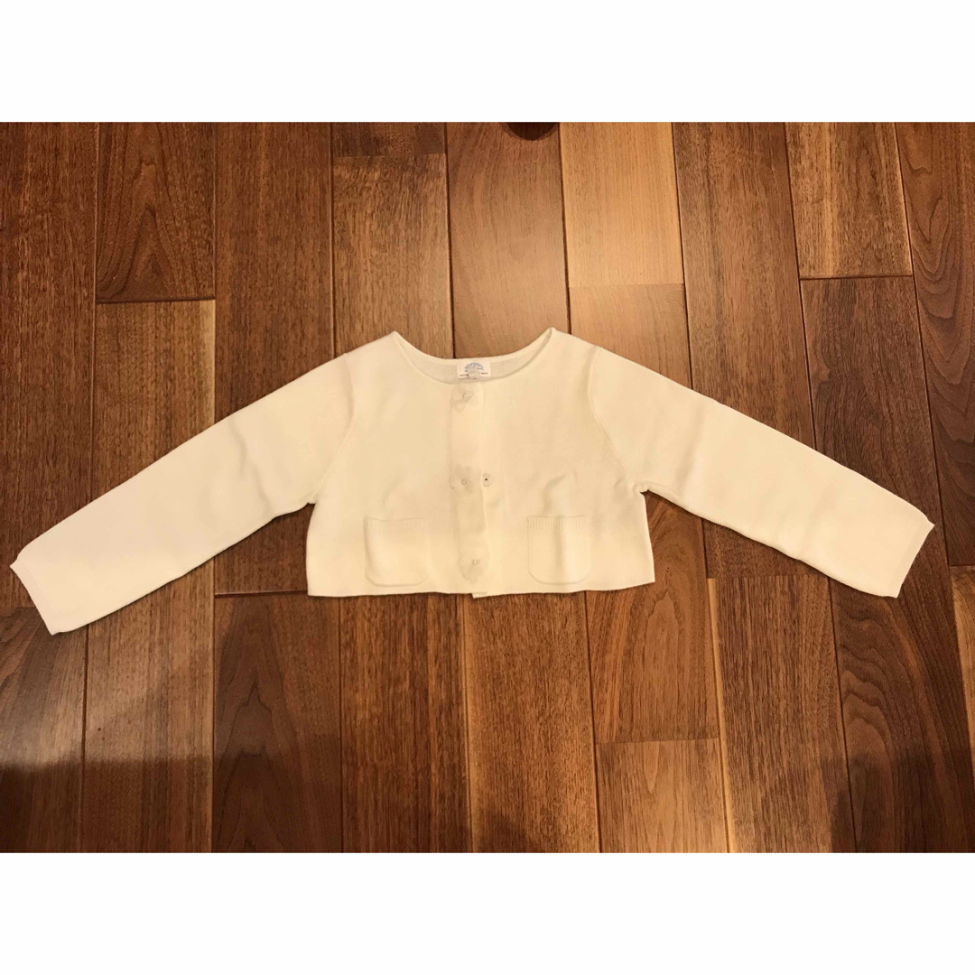 NATURAL BEAUTY BASIC(ナチュラルビューティーベーシック)のNATURAL BEAUTY BASIC キッズM カーディガン キッズ/ベビー/マタニティのキッズ服女の子用(90cm~)(カーディガン)の商品写真