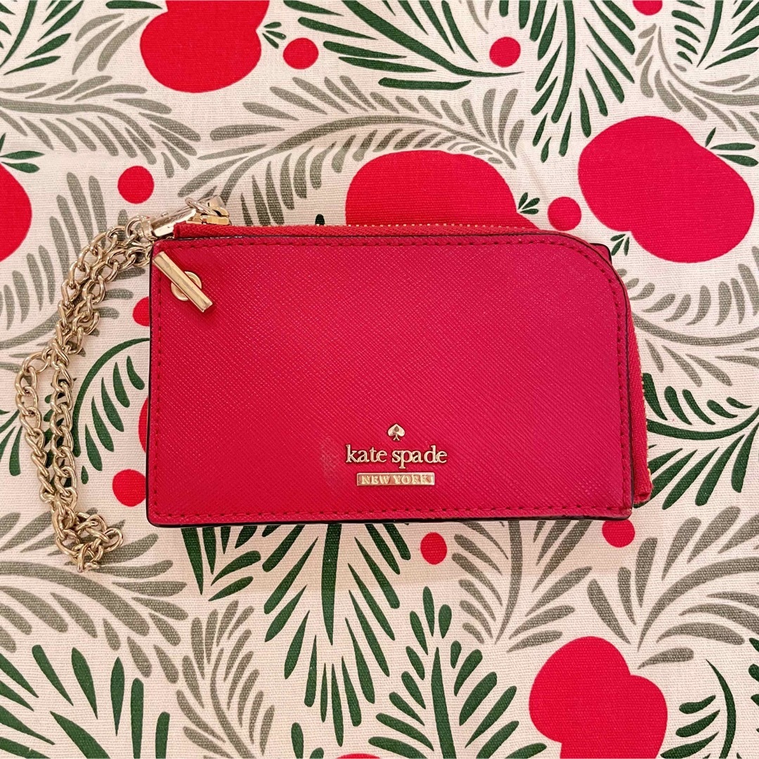 kate spade new york(ケイトスペードニューヨーク)のパスケース レディースのファッション小物(パスケース/IDカードホルダー)の商品写真