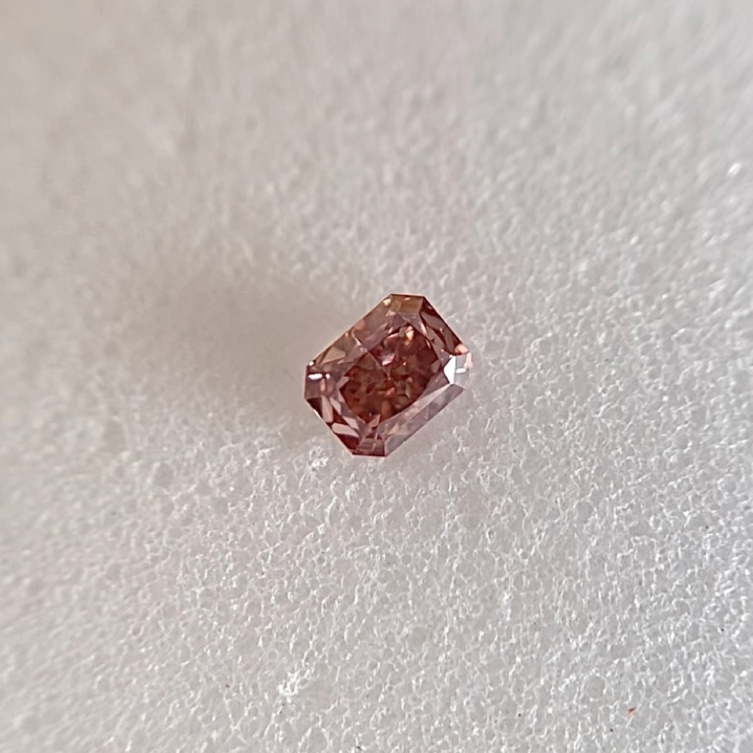 専用0.169ct SI-1天然ピンクダイヤモンドFANCY DEEP PINK