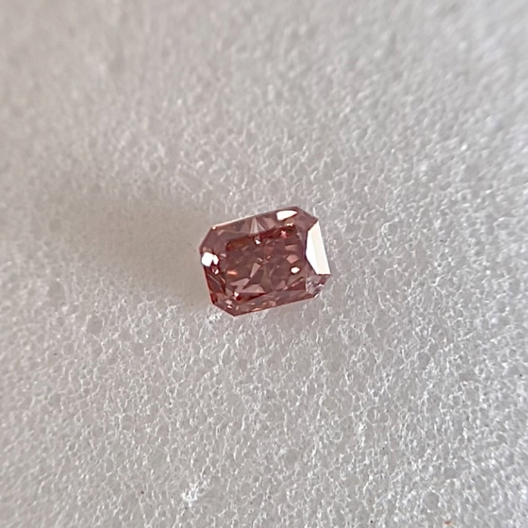 専用0.169ct SI-1天然ピンクダイヤモンドFANCY DEEP PINK
