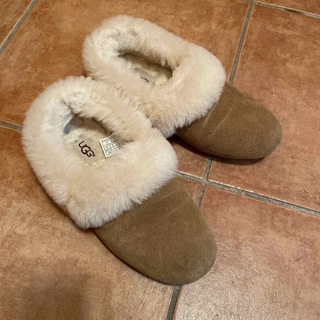 アグ(UGG)のugg スリッポン　シューズ(スリッポン/モカシン)