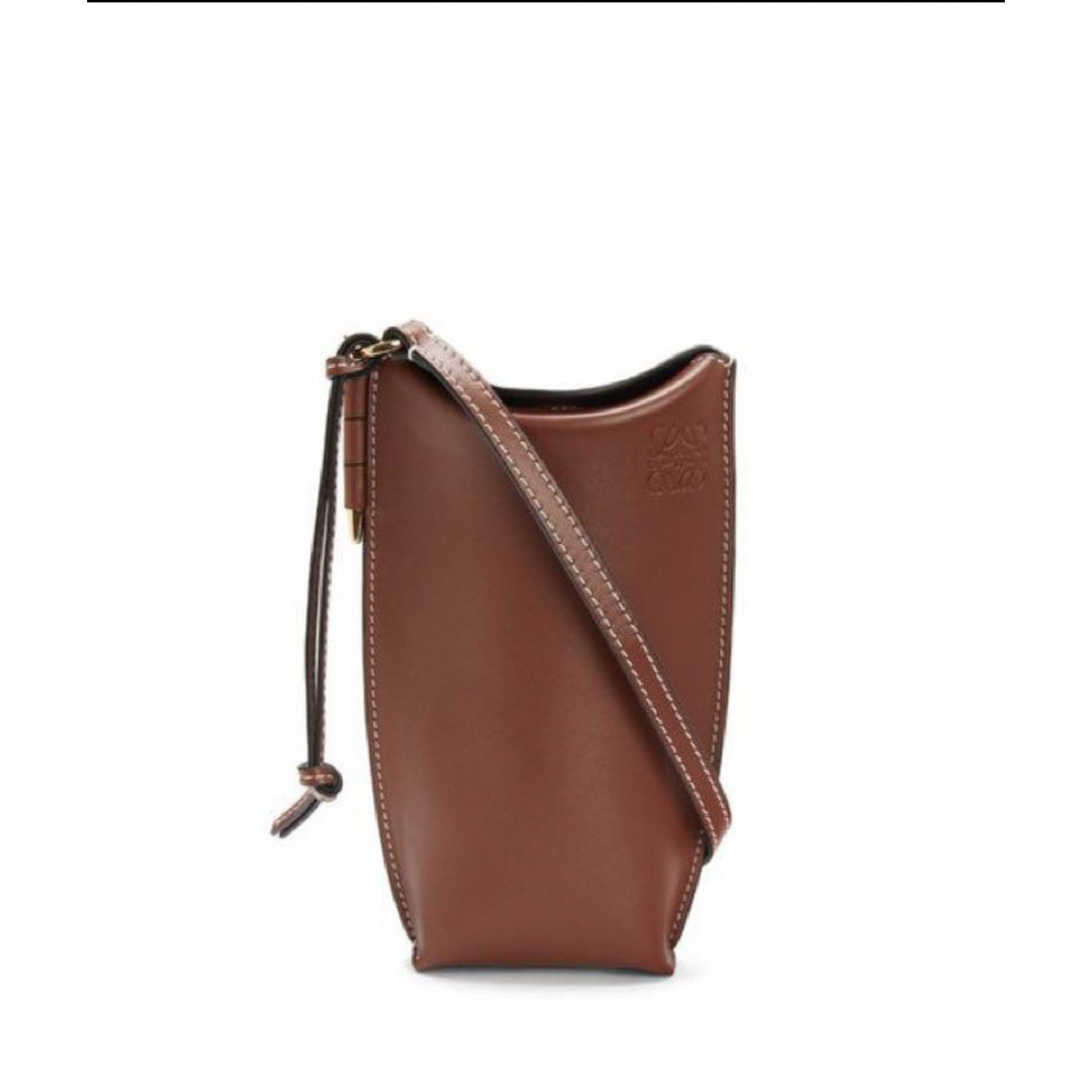 LOEWE ロエべ ゲートポケット タン | フリマアプリ ラクマ
