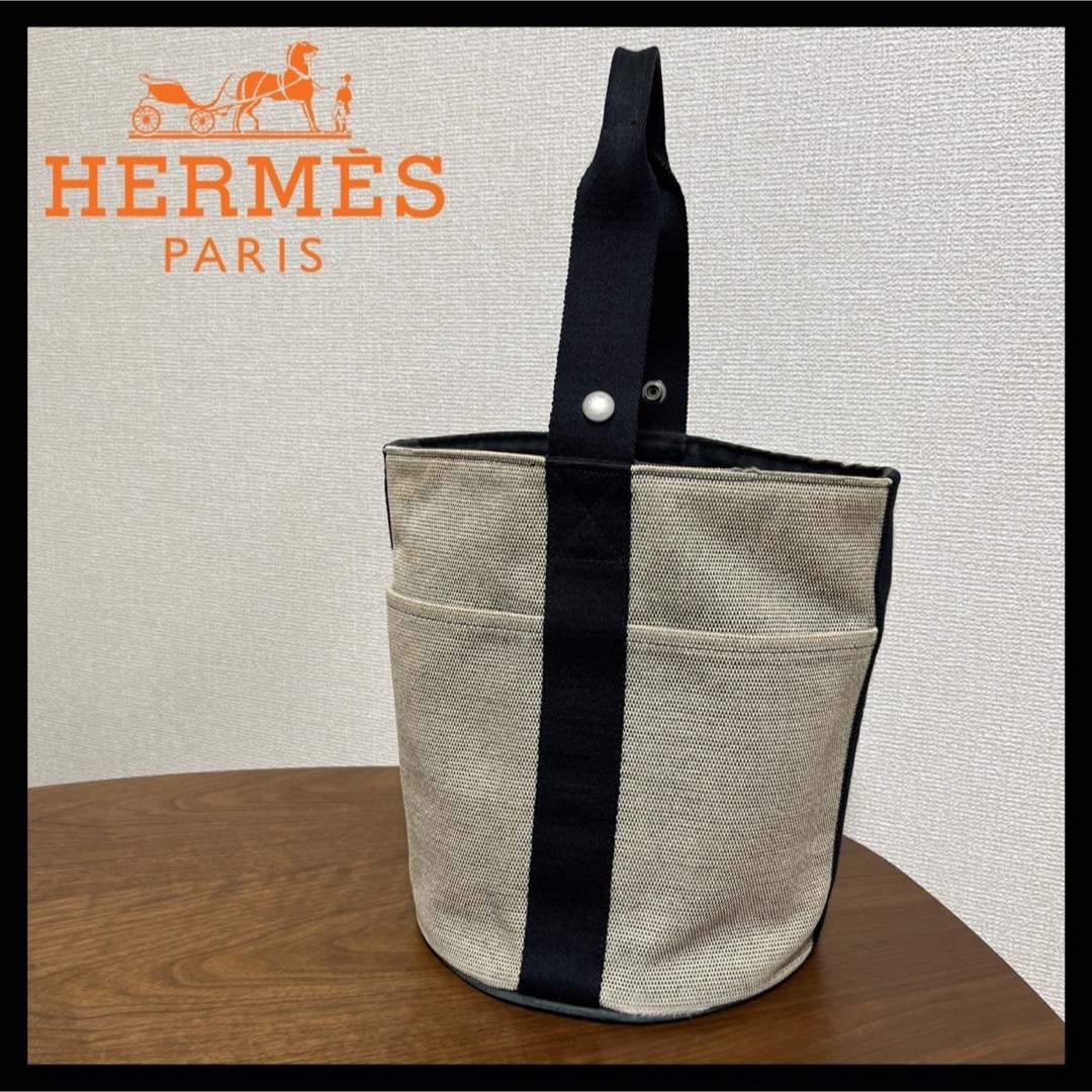 HERMES　エルメス　サクソー　バケツ型　ハンドバッグ