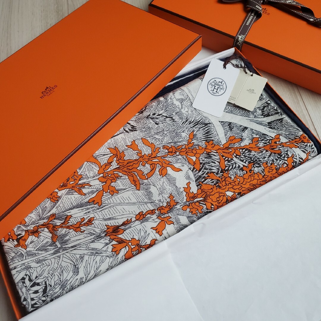 カシシル　エルメス　HERMES カシミヤシルク　カレジェアン　カレ140 新品