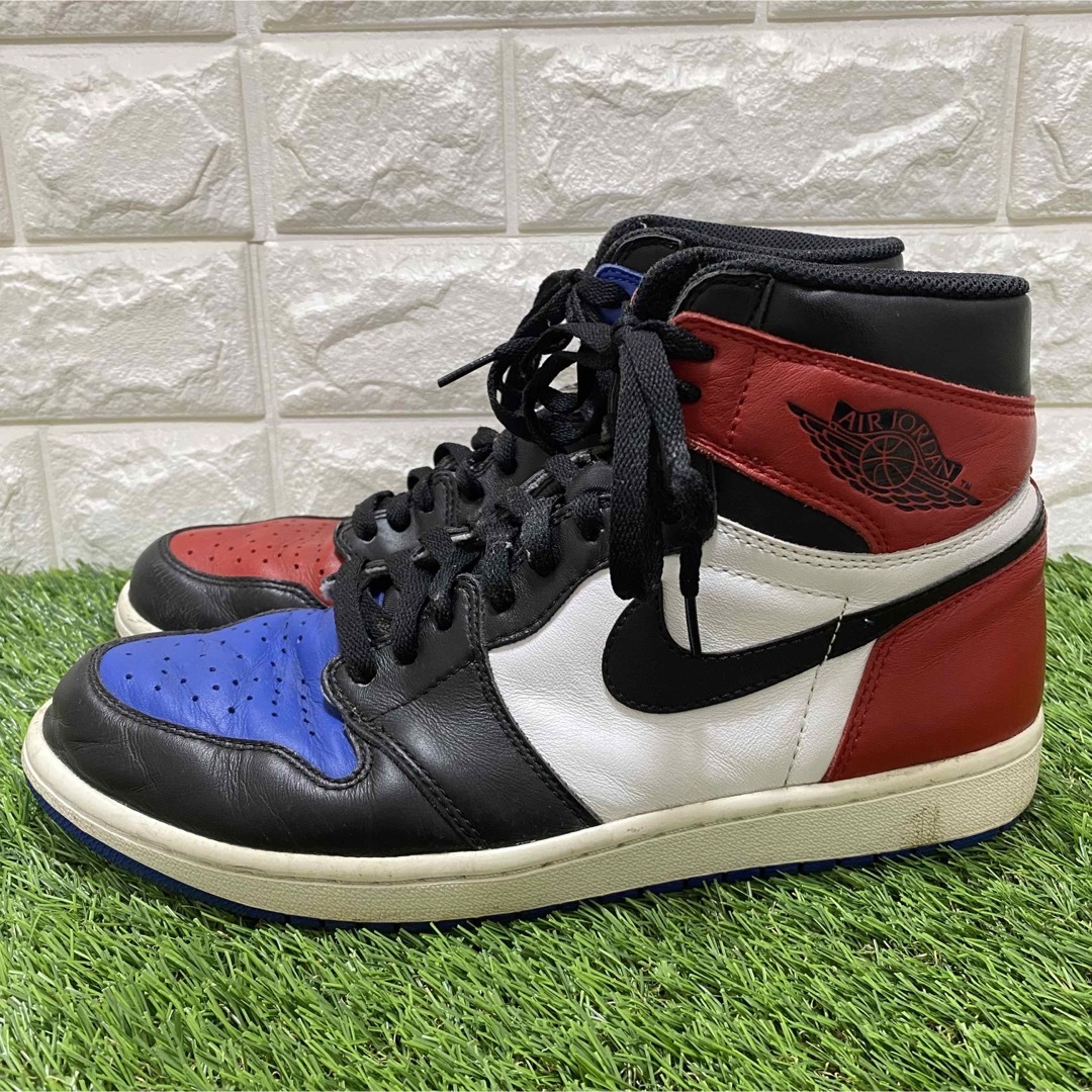 NIKE(ナイキ)の最終値下げ『NIKE Air Jordan 1 Retro High Top3』 メンズの靴/シューズ(スニーカー)の商品写真