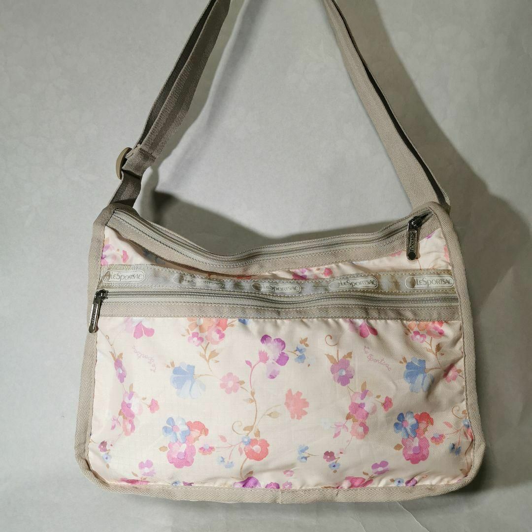 LeSportsac(レスポートサック)のレスポートサック ショルダーバッグ ボタニカルプリント 花柄 USED美品 レディースのバッグ(ショルダーバッグ)の商品写真