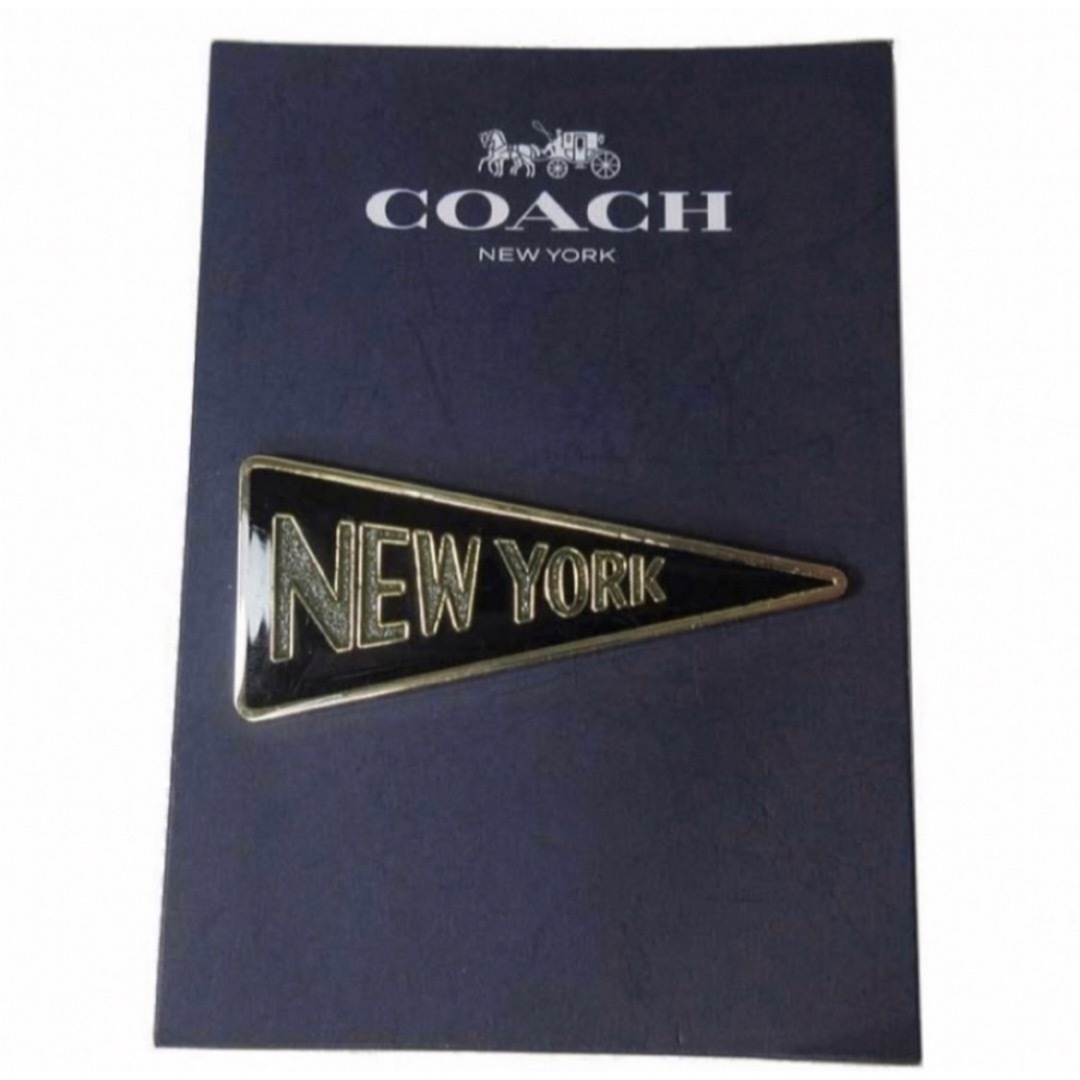 COACH(コーチ)の新品　COACH ピンバッジ レディースのアクセサリー(ブローチ/コサージュ)の商品写真