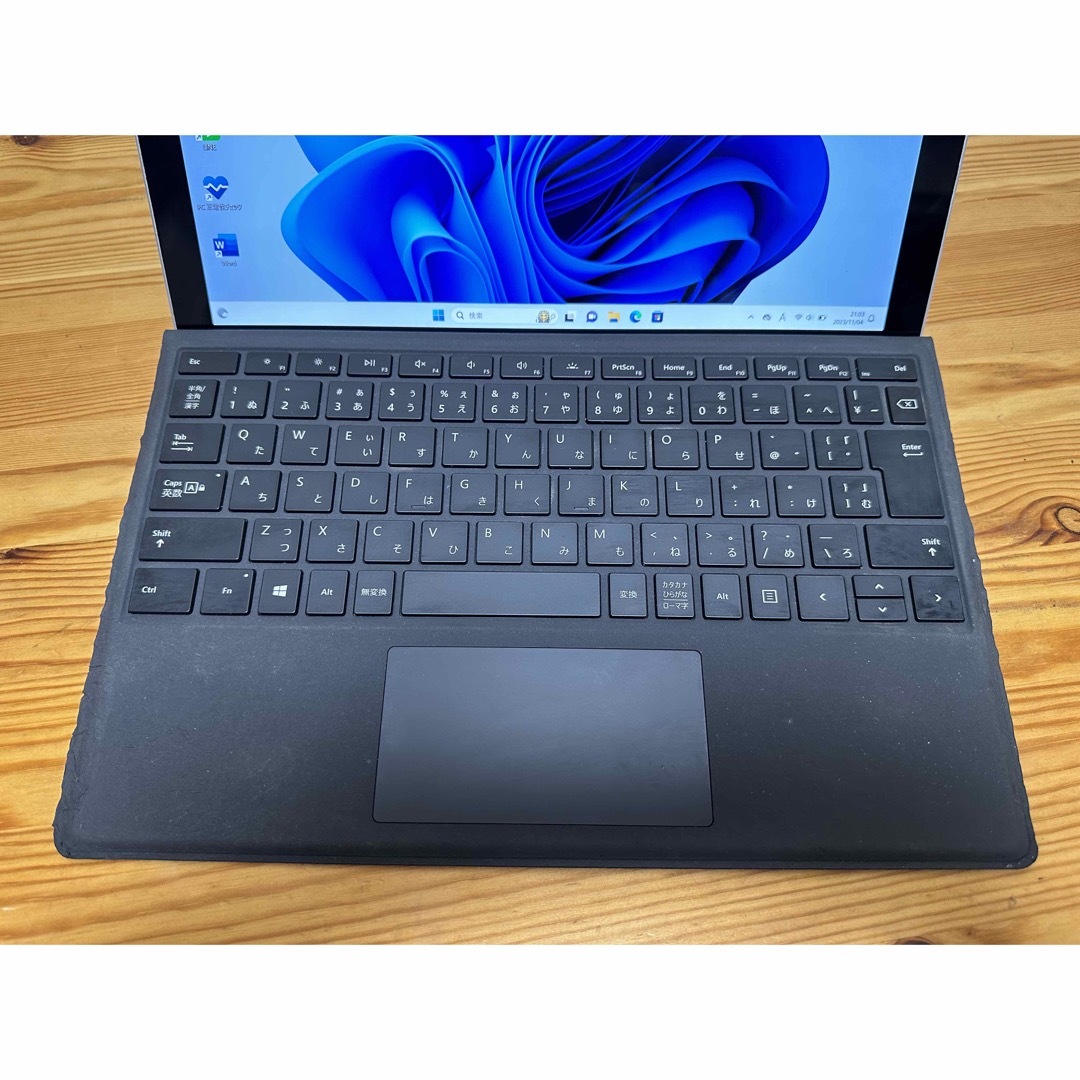 Microsoft(マイクロソフト)のSurface Pro 6/Windows11/Corei5/Office スマホ/家電/カメラのPC/タブレット(タブレット)の商品写真