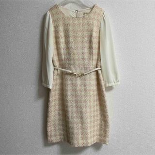 〈新品タグ付〉デビュードフィオレ????Ladyドットフラワーワンピース