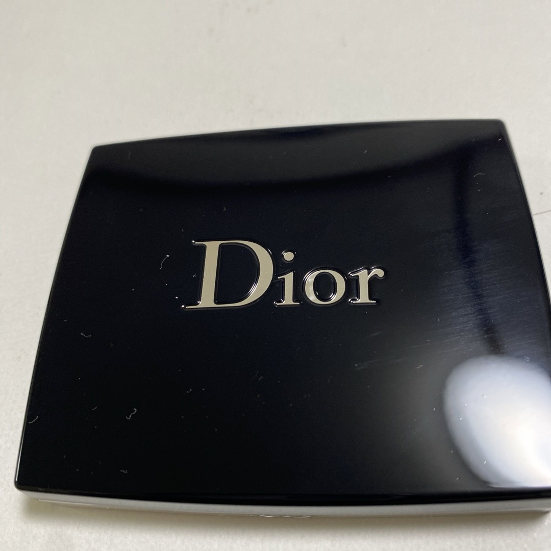 Dior(ディオール)のディオール　サンククルールクチュール　ワイルドブラウン コスメ/美容のベースメイク/化粧品(アイシャドウ)の商品写真