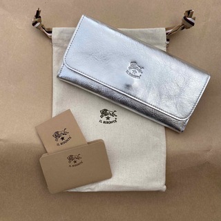 イルビゾンテ(IL BISONTE) 財布(レディース)（シルバー/銀色系）の通販