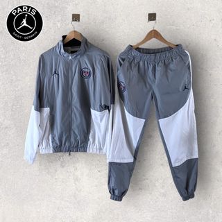 【週末特価】稀少3XL NIKE パリサンジェルマン　フライトスーツジャケット