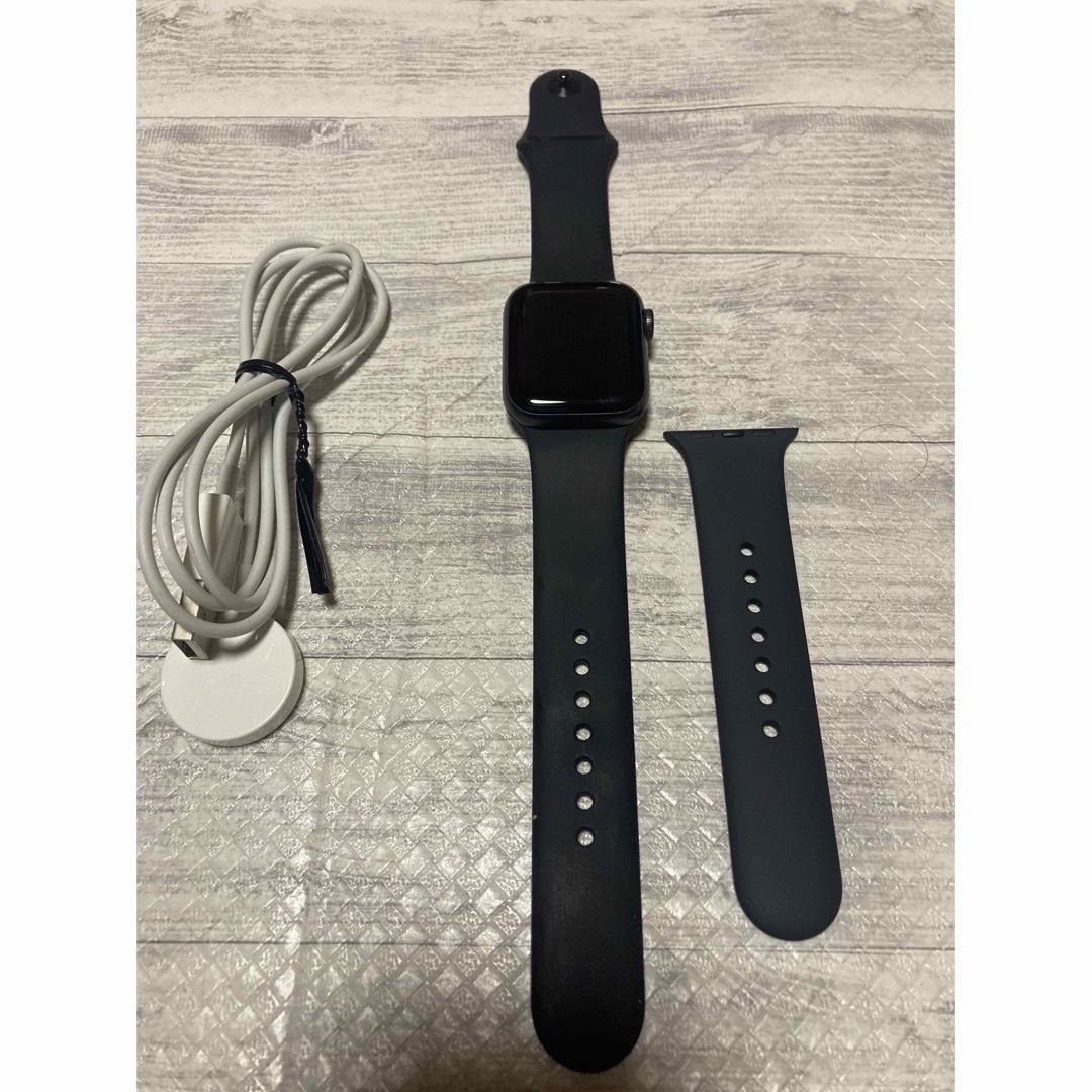 18500円 SE アップルウォッチ 40mm Watch Apple grafotec.com.mx