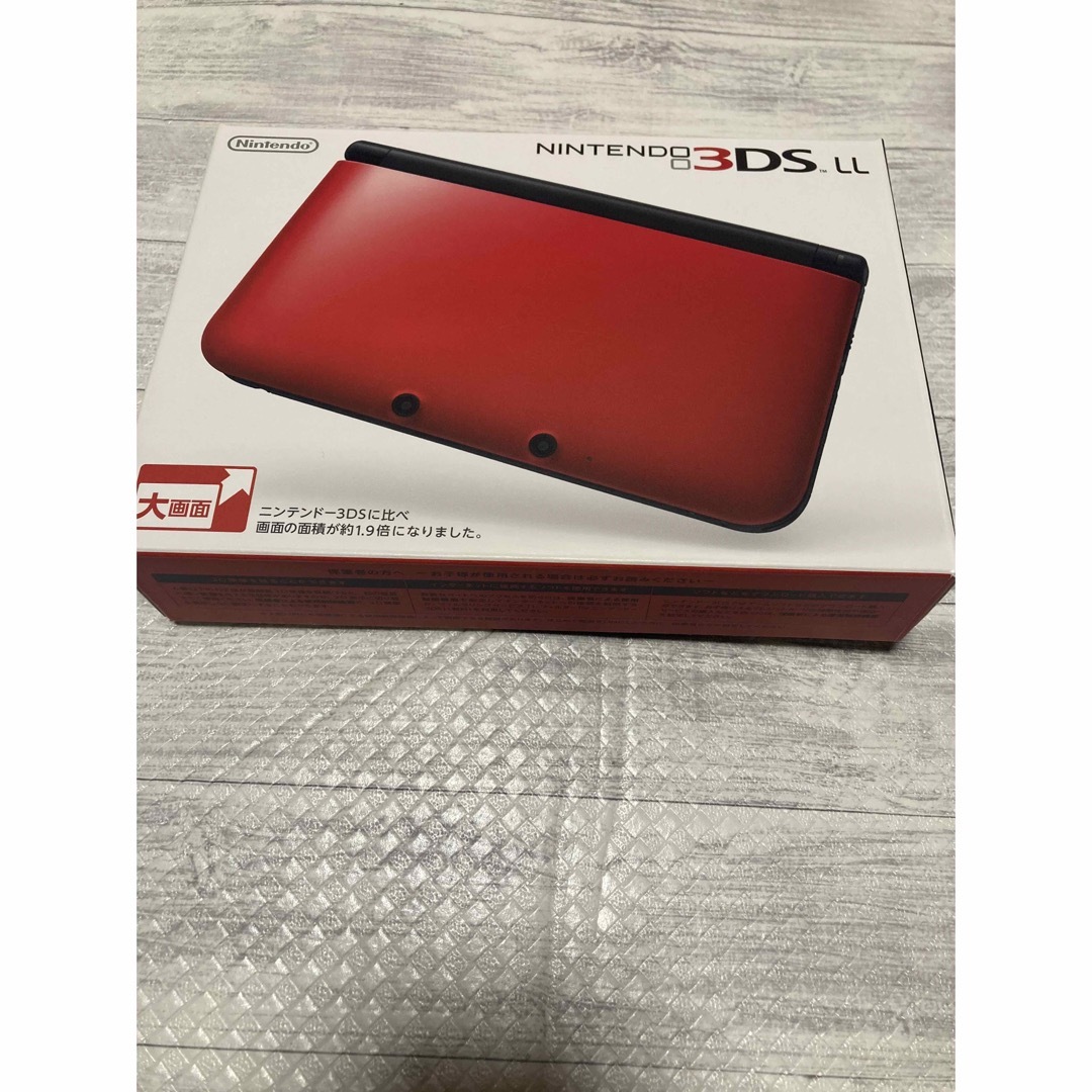 ニンテンドー3DS LL レッド×ブラック　充電器