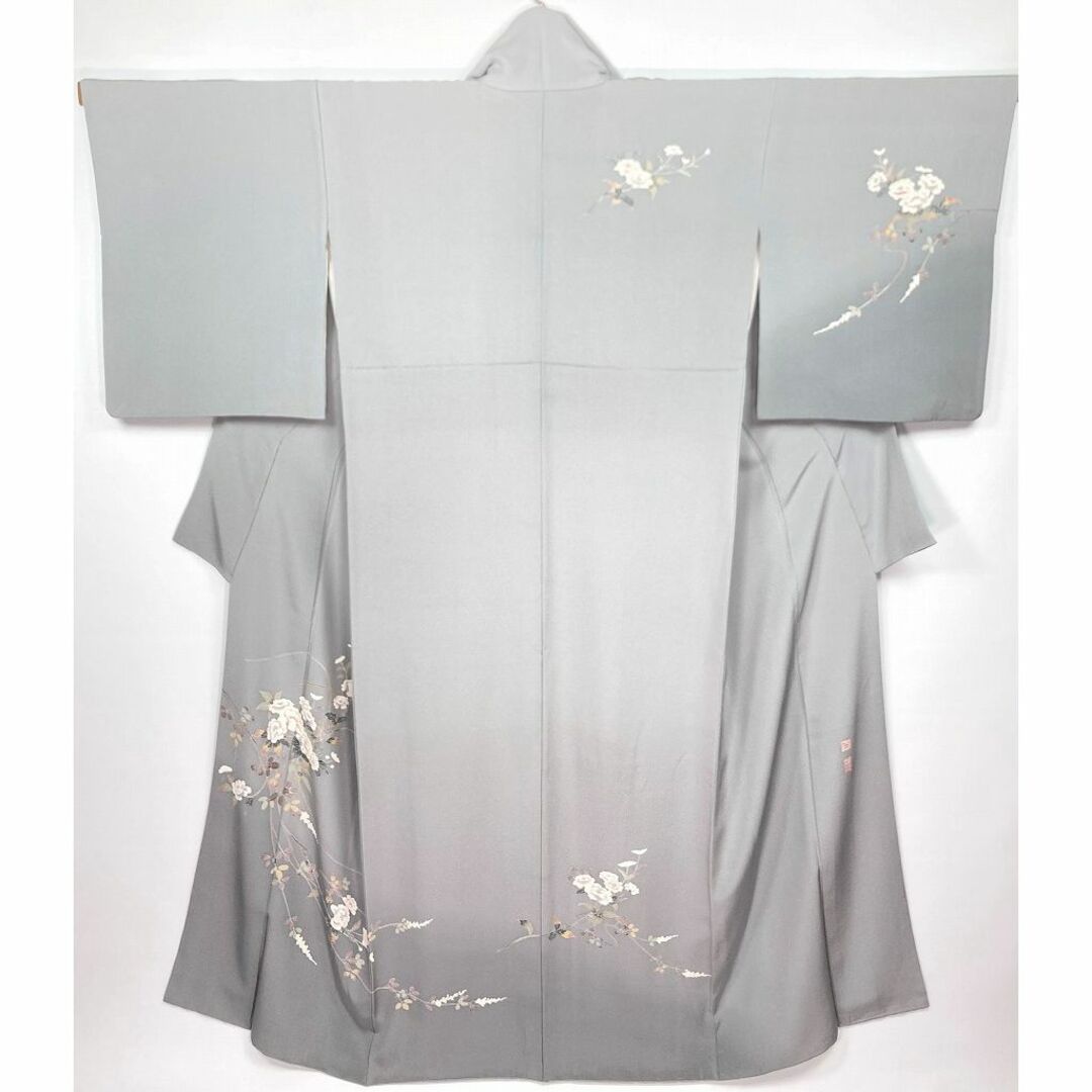 百貫達雄 加賀友禅作家 椿 花柄 訪問着 正絹 グレー 水色 白 百貫達雄 加賀友禅作家 椿 花柄 訪問着 正絹 グレー 水色 白