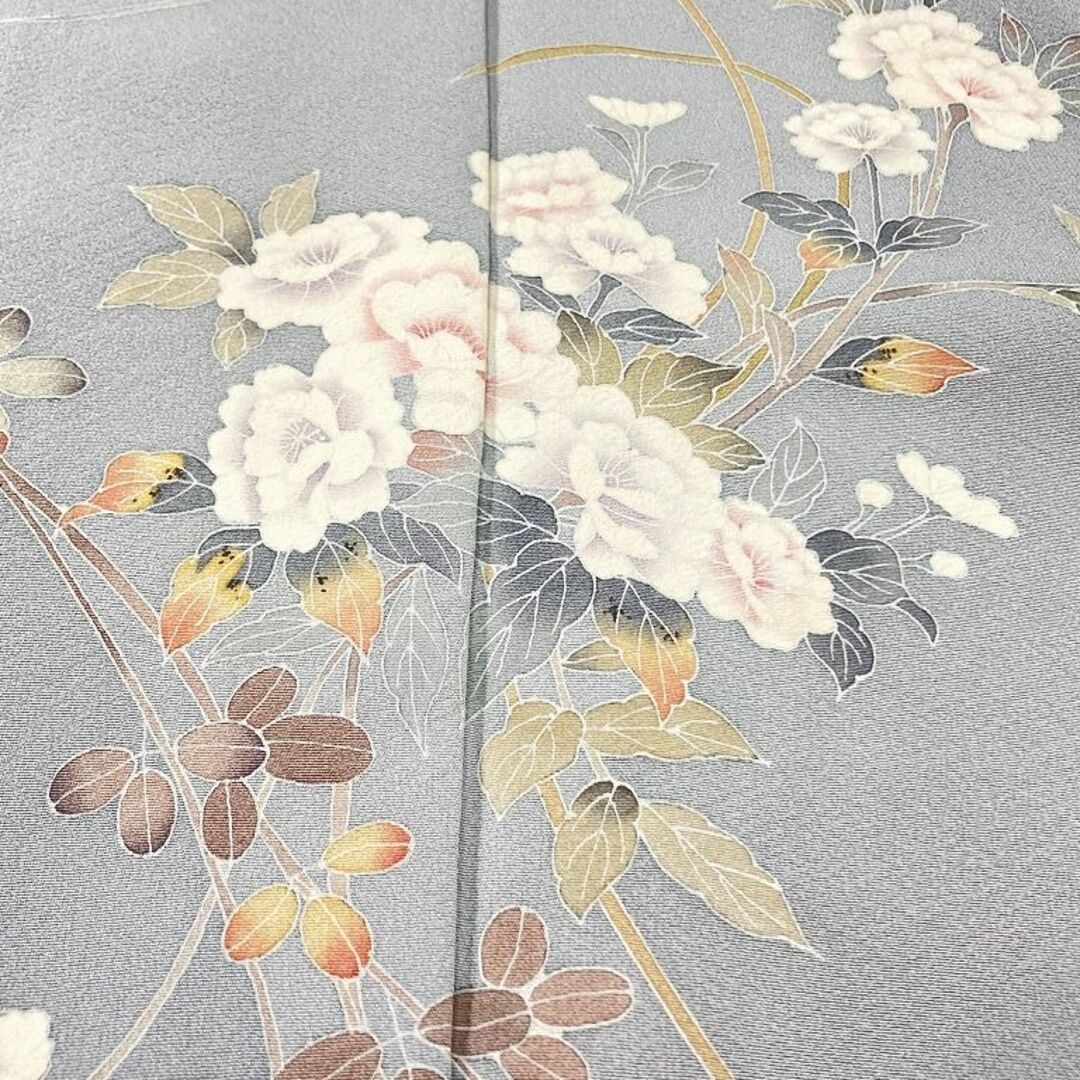 百貫達雄 加賀友禅作家 椿 花柄 訪問着 正絹 グレー 水色 白 百貫達雄 加賀友禅作家 椿 花柄 訪問着 正絹 グレー 水色 白